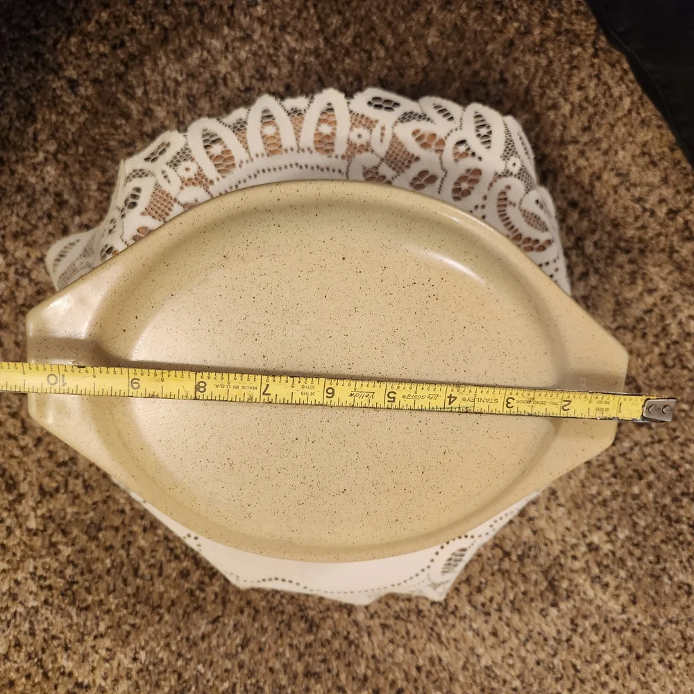 Pyrex Homestead 1.5 Quart Casserole Dish With Matching Lid
